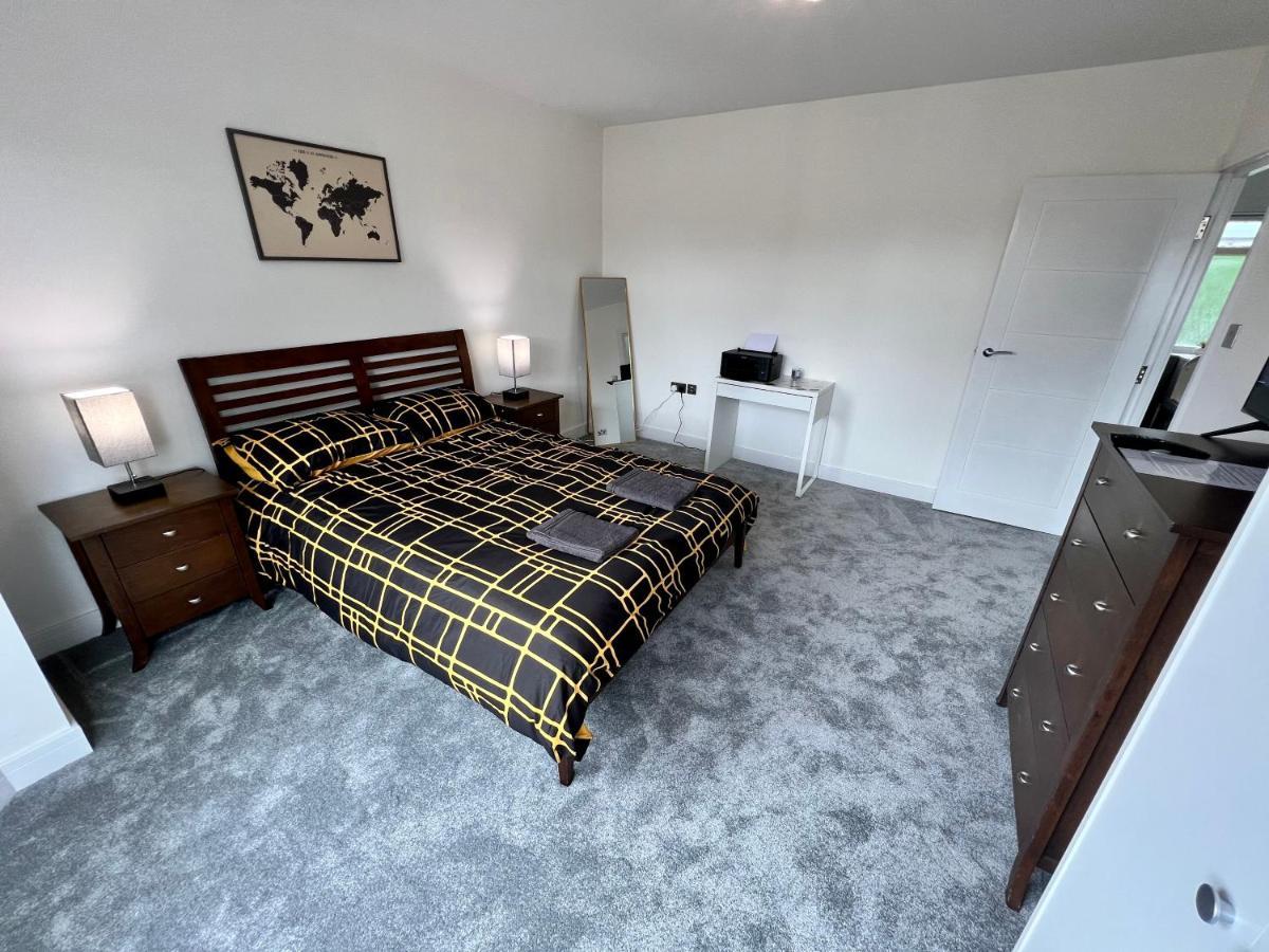 Wembley Stadium 5 Star Brand New Luxury Sleeps 14 With Parking Hébergement de vacances Londres